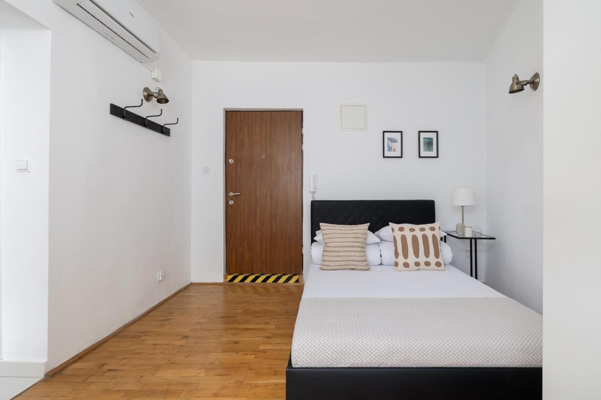 Studio Apartment With Ac - Dluga 65 Krakau Exterior foto
